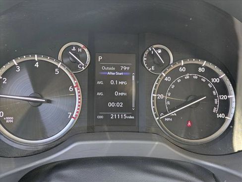 Used 2023 Lexus GX 460 Premium w/ Accessory Package image 11