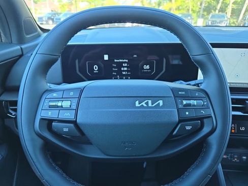 New 2026 Kia Sportage X-Line w/ X-Line Technology Package AWD/4WD image 9