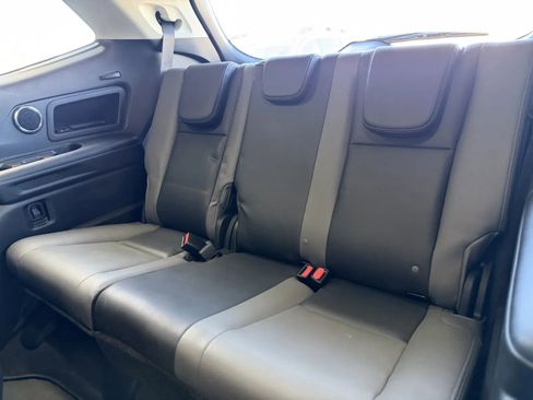 Used 2024 Subaru Ascent Onyx Edition Limited w/ Popular Package Onyx image 16