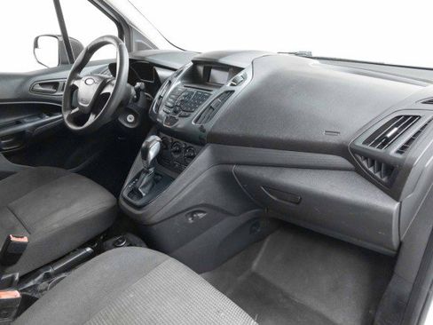 Used 2016 Ford Transit Connect XL image 2