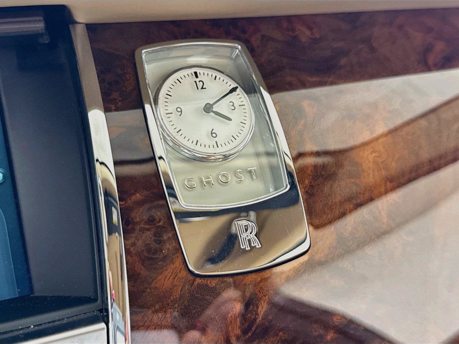 Used 2013 Rolls-Royce Ghost RWD image 19