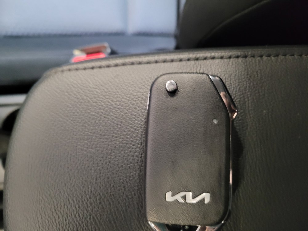 Used 2022 Kia Soul LX w/ Technology Package FWD image 32