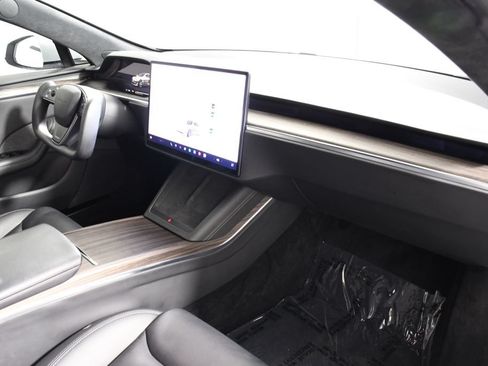 Used 2022 Tesla Model S AWD/4WD image 19