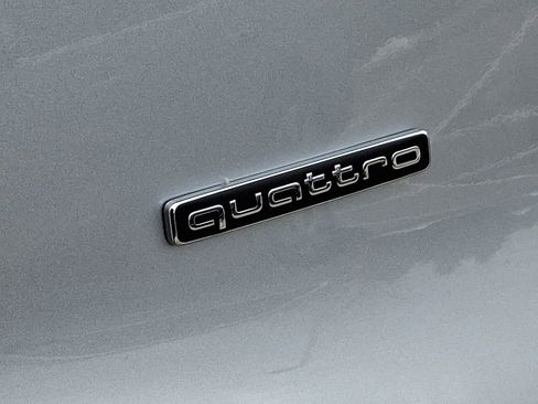 New 2025 Audi Q5 Premium Plus image 12