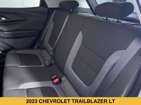 Certified 2023 Chevrolet TrailBlazer LT w/ Convenience Package FWD image 12
