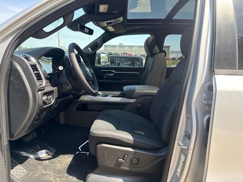 New 2026 RAM 1500 4x4 Crew Cab image 19