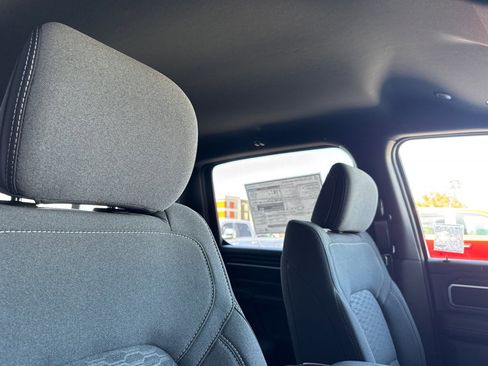 New 2026 RAM 1500 4x4 Crew Cab image 15