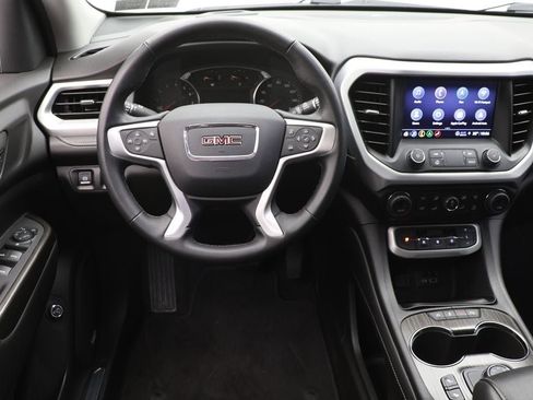 Used 2023 GMC Acadia SLT w/ Elevation Edition image 13