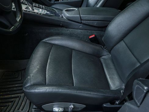 Used 2011 Porsche Panamera 4 AWD/4WD image 38