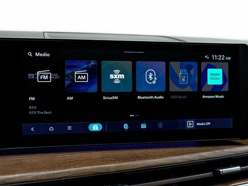 Used 2024 Hyundai Santa Fe Limited image 30