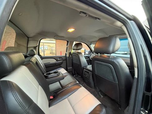 Used 2010 GMC Sierra 1500 SLT w/ All-Terrain Package image 11