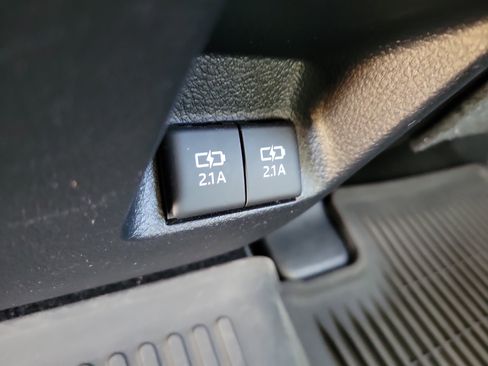 Used 2022 Toyota 4Runner Limited image 19