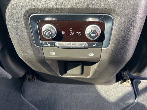 Certified 2023 Chevrolet Tahoe Z71 w/ Luxury Package image 24