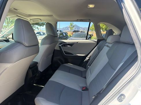 Used 2025 Toyota RAV4 Limited w/ Advanced Technology Package AWD/4WD image 18