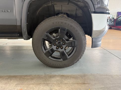 Used 2018 GMC Sierra 1500 2WD Double Cab image 10