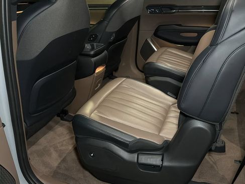Certified 2026 Kia EV9 GT-Line AWD/4WD image 23