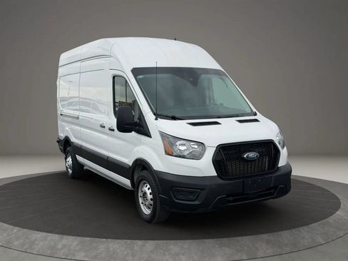 Used 2024 Ford Transit 250 148 High Roof AWD image 6