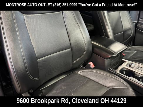 Used 2021 Ford Explorer Limited w/ Equipment Group 301A AWD/4WD image 60