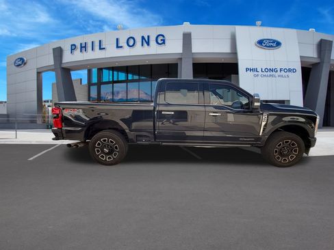 Used 2023 Ford F350 Platinum w/ FX4 Off-Road Package AWD/4WD image 7