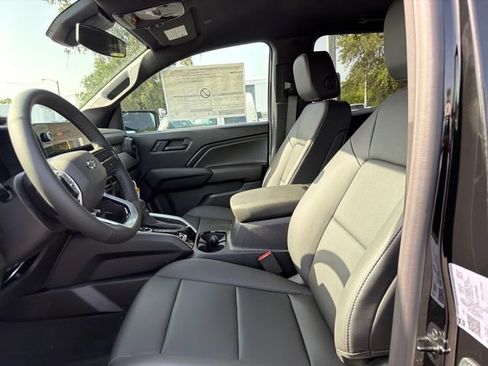 New 2026 Chevrolet Colorado Trail Boss AWD/4WD image 18