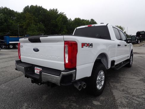 Used 2025 Ford F250 XLT w/ FX4 Off-Road Package AWD/4WD image 7