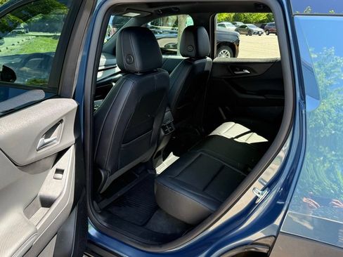 Used 2026 Chevrolet Equinox LT w/ Convenience Package II AWD/4WD image 11