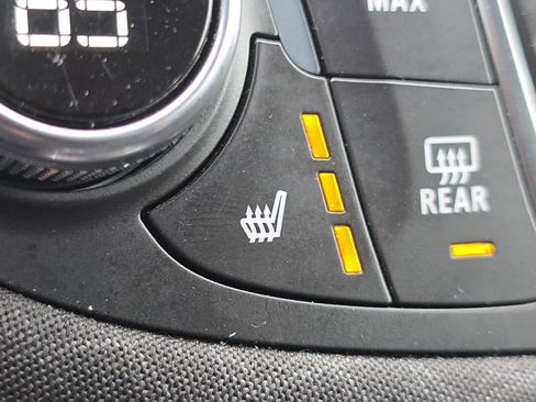 Used 2024 Chevrolet Malibu LT image 6