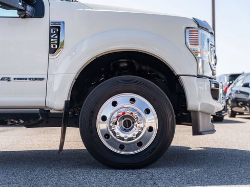 Certified 2022 Ford F450 Platinum AWD/4WD image 9