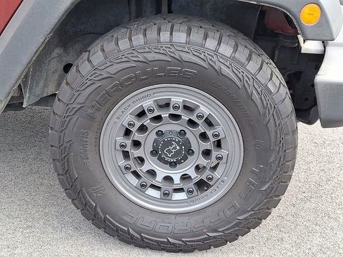 Used 2010 Jeep Wrangler Sport AWD/4WD image 8