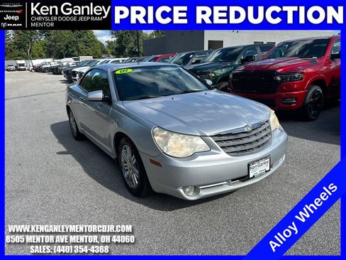 Used 2009 Chrysler Sebring Limited FWD image 1