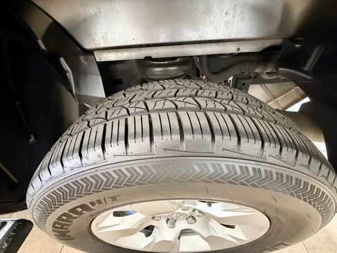 Used 2021 RAM 1500 Big Horn RWD image 23