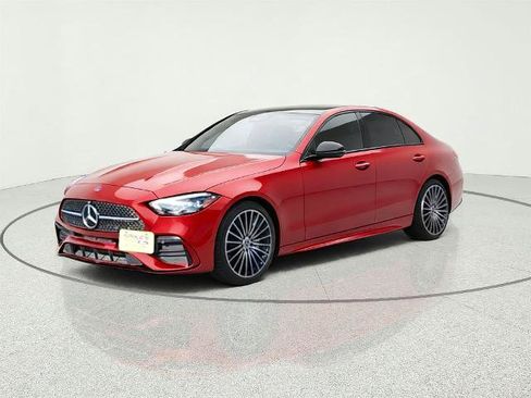 Used 2024 Mercedes-Benz C 300 Sedan image 3