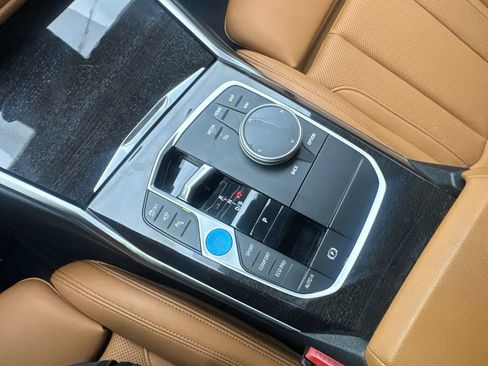 Used 2024 BMW i4 eDrive35 w/ Premium Package RWD image 68