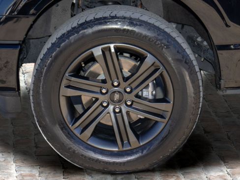 Used 2022 Ford F150 XLT w/ Equipment Group 302A High image 40