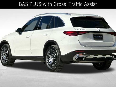 Certified 2026 Mercedes-Benz GLC 300 image 10