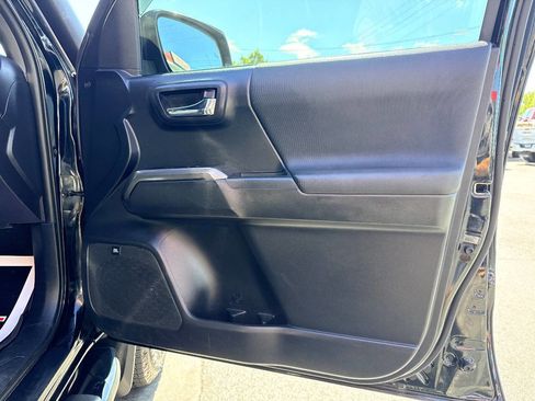 Used 2019 Toyota Tacoma TRD Pro image 36