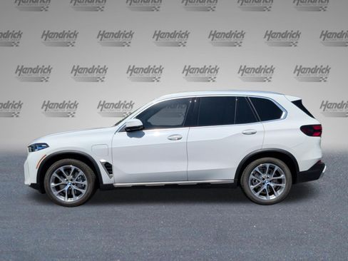 Certified 2026 BMW X5 xDrive50e w/ Parking Assistance Package AWD/4WD image 10