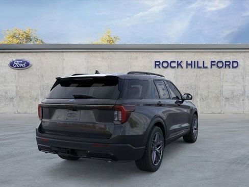 New 2026 Ford Explorer ST-Line w/ ST-Line Street Pack image 8