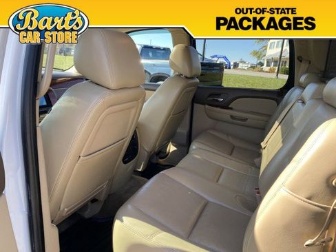 Used 2010 Chevrolet Avalanche LTZ image 18