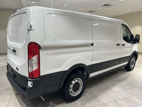 Used 2024 Ford Transit 150 Low Roof RWD image 5