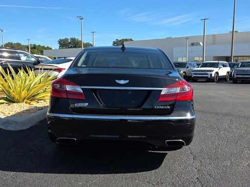 Used 2013 Hyundai Genesis 3.8 w/ Technology Pkg image 23