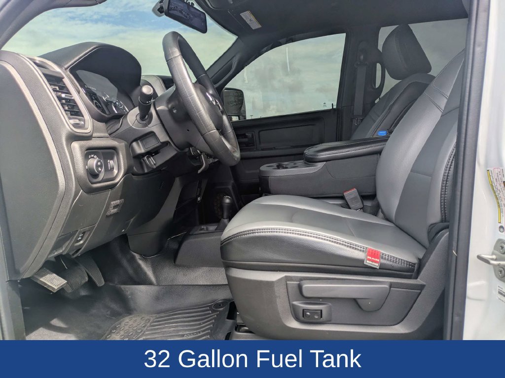 Used 2023 RAM 2500 Tradesman w/ Chrome Appearance Group AWD/4WD image 14