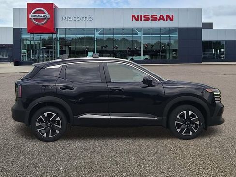 New 2026 Nissan Kicks SV w/ Cold Weather Package AWD/4WD image 8