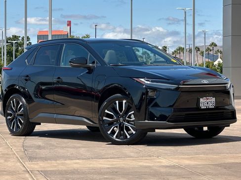 Used 2026 Toyota bZ AWD/4WD image 2