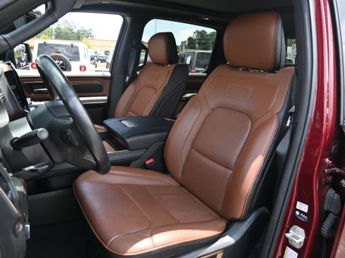 Used 2023 RAM 1500 Limited AWD/4WD image 17