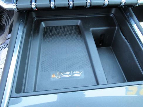 Used 2025 GMC Acadia Elevation FWD image 28