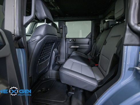 Used 2023 Ford Bronco Everglades AWD/4WD image 29