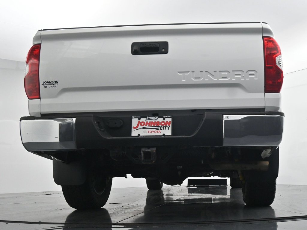 Used 2021 Toyota Tundra Limited w/ TRD Off-Road Package AWD/4WD image 35