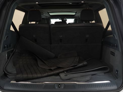 Used 2022 Jeep Grand Wagoneer Series II w/ Premium Group II image 19