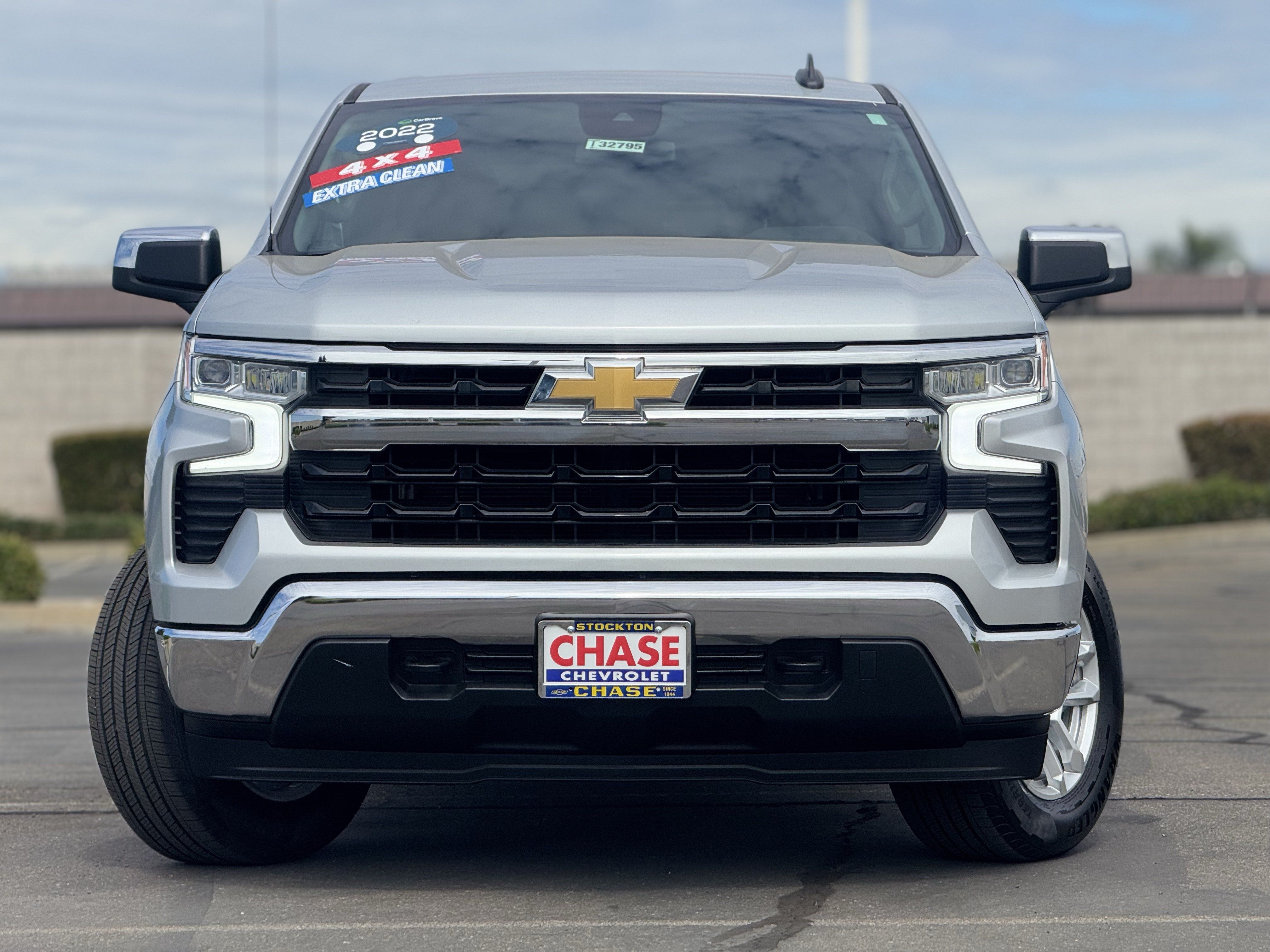 Certified 2022 Chevrolet Silverado 1500 LT w/ Z71 Off-Road Package AWD/4WD image 2